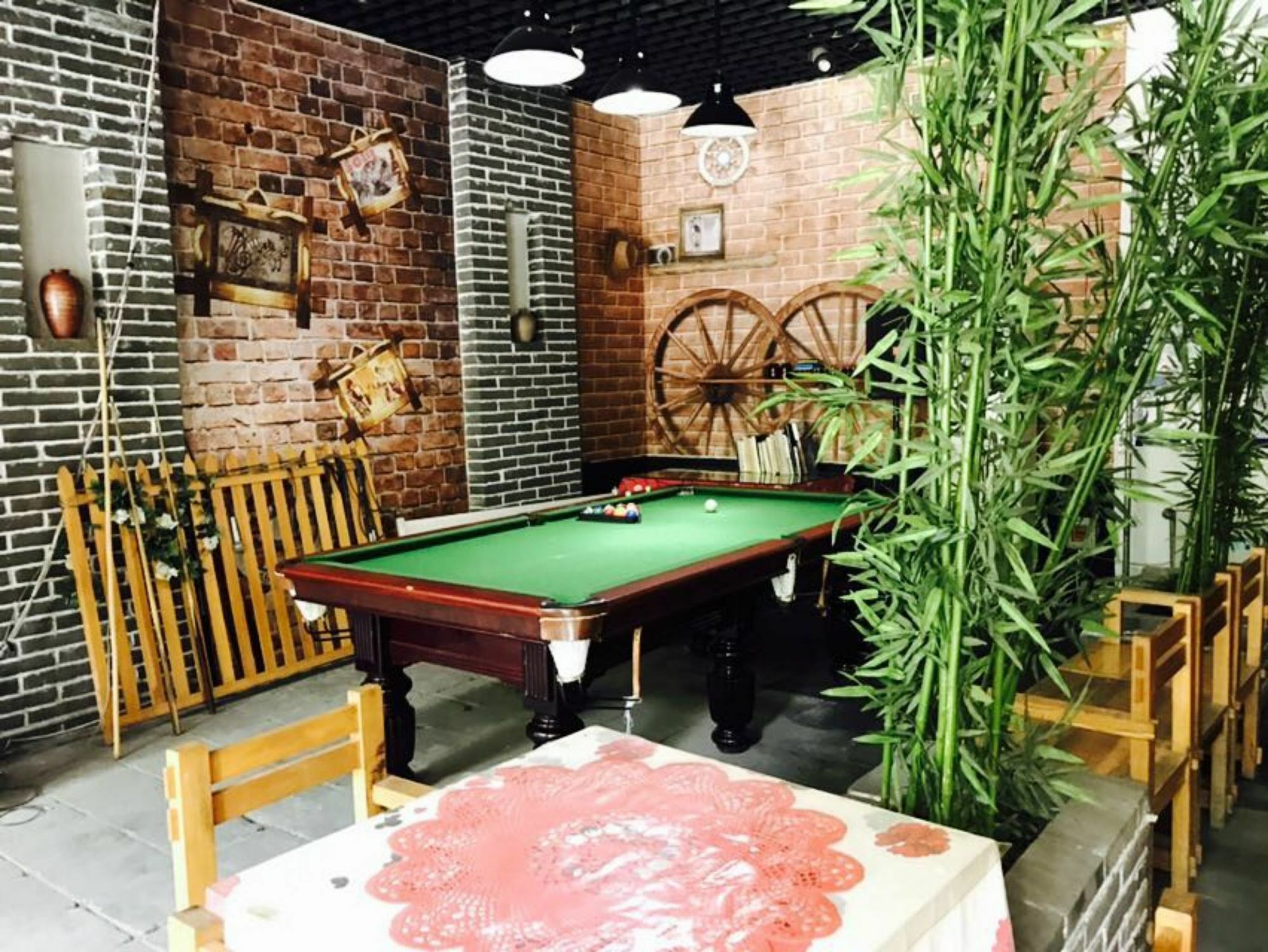 Qufu International Youth Hostel Екстериор снимка