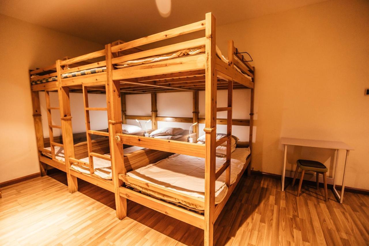 Qufu International Youth Hostel Екстериор снимка